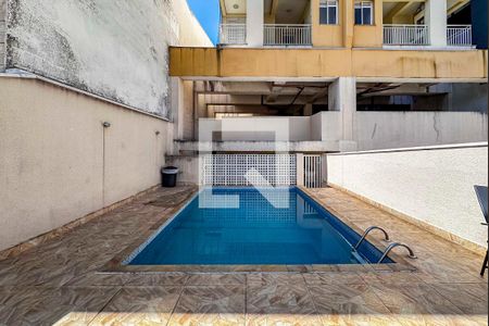 Apartamento para alugar com 50m², 2 quartos e 2 vagas Apartamento para alugar com 50m², 2 quartos e 2 vagasÁrea comum - Piscina