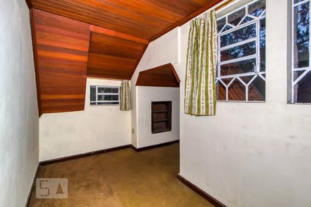 Casa para alugar com 270m², 5 quartos e 4 vagas Casa para alugar com 270m², 5 quartos e 4 vagasQuarto 1