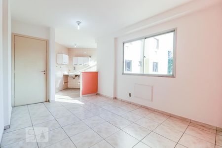 Sala de apartamento para alugar com 1 quarto, 37m² em Anil, Rio de Janeiro