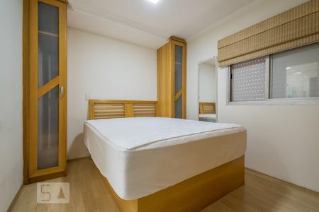 Suíte de apartamento para alugar com 3 quartos, 90m² em Jardim Luanda, São Paulo