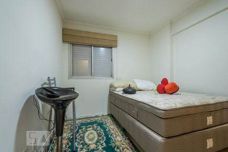Quarto 1 de apartamento para alugar com 3 quartos, 90m² em Jardim Luanda, São Paulo