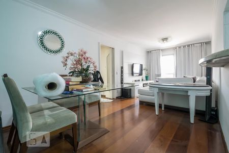 Sala de apartamento para alugar com 3 quartos, 90m² em Jardim Luanda, São Paulo
