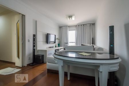 Sala de apartamento para alugar com 3 quartos, 90m² em Jardim Luanda, São Paulo
