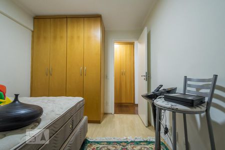 Quarto 1 de apartamento para alugar com 3 quartos, 90m² em Jardim Luanda, São Paulo