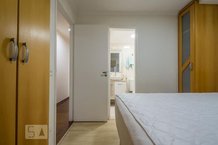 Suíte de apartamento para alugar com 3 quartos, 90m² em Jardim Luanda, São Paulo