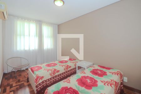 Quarto 1 de apartamento para alugar com 2 quartos, 70m² em Auxiliadora, Porto Alegre