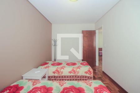 Quarto 1 de apartamento à venda com 2 quartos, 70m² em Auxiliadora, Porto Alegre