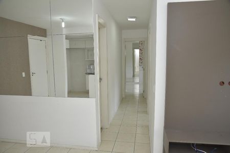 Corredor de apartamento à venda com 3 quartos, 67m² em Jacarepaguá, Rio de Janeiro