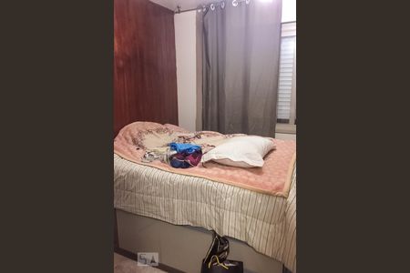 Quarto de apartamento para alugar com 1 quarto, 50m² em Azenha, Porto Alegre