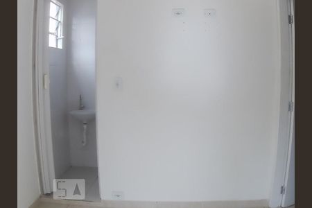Quarto 2 de casa para alugar com 3 quartos, 100m² em Vila Santa Maria, São Paulo