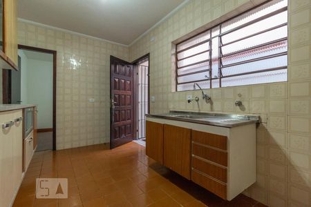 Cozinha de casa para alugar com 2 quartos, 91m² em Jardim Ester, São Paulo