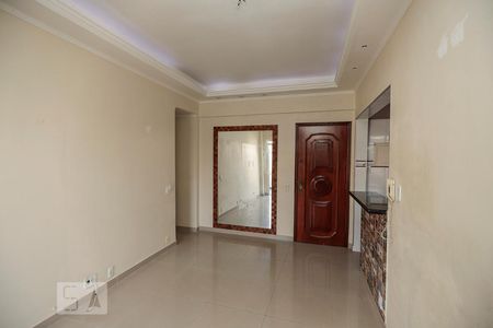 Apartamento à venda com 75m², 2 quartos e 1 vagaSala