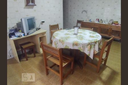 Casa para alugar com 360m², 3 quartos e 2 vagas Casa para alugar com 360m², 3 quartos e 2 vagasCopa