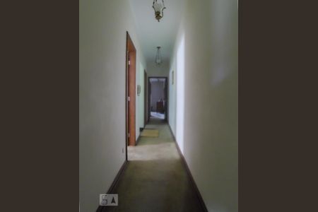 Casa para alugar com 360m², 3 quartos e 2 vagas Casa para alugar com 360m², 3 quartos e 2 vagasCorredor