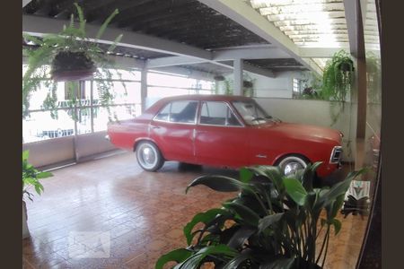 Casa para alugar com 360m², 3 quartos e 2 vagas Casa para alugar com 360m², 3 quartos e 2 vagasGaragem