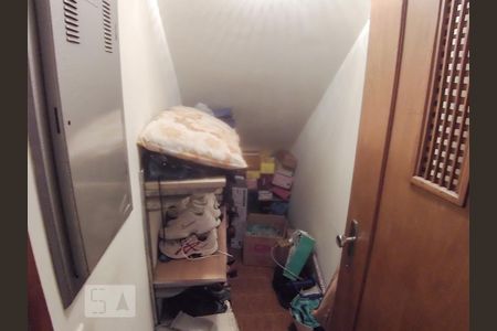 Casa para alugar com 360m², 3 quartos e 2 vagas Casa para alugar com 360m², 3 quartos e 2 vagasDespensa 1