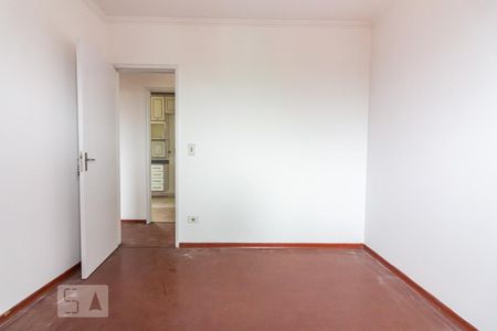 Quarto 1 de apartamento para alugar com 2 quartos, 56m² em Jardim Roberto, Osasco