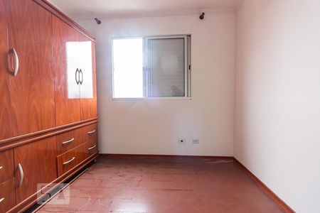 Quarto 2 de apartamento para alugar com 2 quartos, 56m² em Jardim Roberto, Osasco