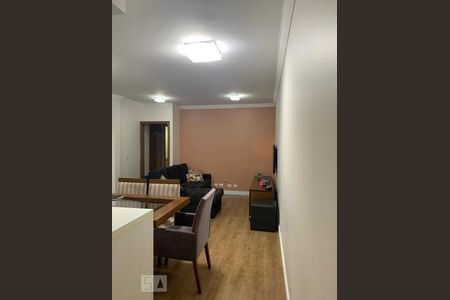 Sala de apartamento para alugar com 3 quartos, 83m² em Jardim Bela Vista, Santo André