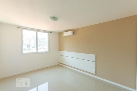 Suite  de apartamento para alugar com 2 quartos, 98m² em Santa Rosa, Niterói