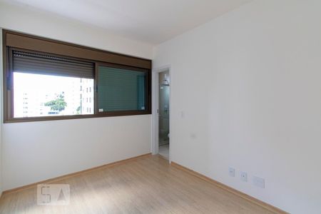 Suite 1 de apartamento para alugar com 2 quartos, 70m² em Santo Antônio, Belo Horizonte