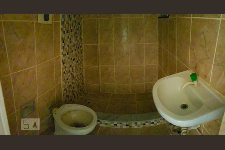 Banheiro de apartamento à venda com 1 quarto, 33m² em Estácio, Rio de Janeiro