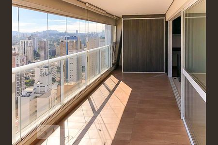 Varanda de apartamento à venda com 2 quartos, 84m² em Pinheiros, São Paulo