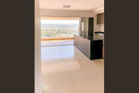 Sala de apartamento à venda com 2 quartos, 84m² em Pinheiros, São Paulo