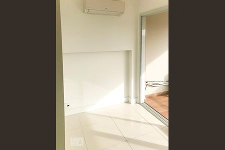 Suíte de apartamento à venda com 2 quartos, 84m² em Pinheiros, São Paulo