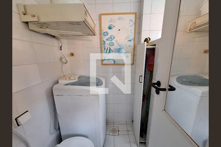 Banheiro de kitnet/studio à venda com 1 quarto, 28m² em Glória, Rio de Janeiro