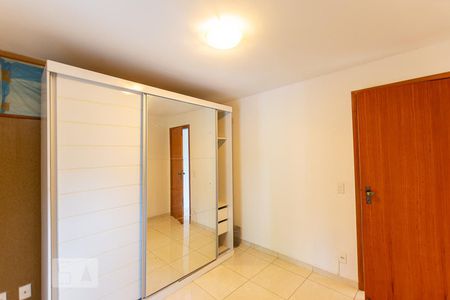 Quarto 2 de casa à venda com 2 quartos, 70m² em Barreto, Niterói