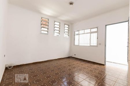 Sala de casa para alugar com 3 quartos, 140m² em Vila Carmosina, São Paulo