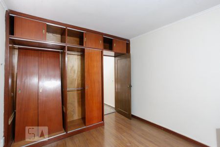 Suíte 1 de casa para alugar com 3 quartos, 214m² em Saúde, São Paulo