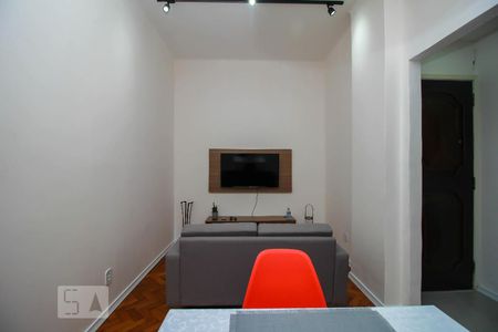 Sala de apartamento para alugar com 1 quarto, 46m² em Glória, Rio de Janeiro