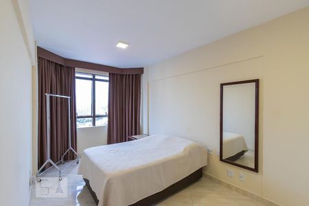 Quarto da suíte de apartamento para alugar com 1 quarto, 48m² em Centro, Campinas