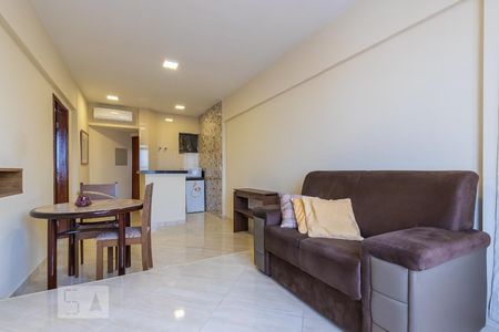 Sala de apartamento para alugar com 1 quarto, 48m² em Centro, Campinas