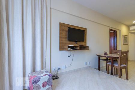 Sala de apartamento para alugar com 1 quarto, 48m² em Centro, Campinas