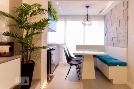 Sala de Jantar de apartamento à venda com 2 quartos, 50m² em Vila Bertioga, São Paulo