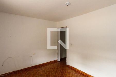 Quarto de casa para alugar com 2 quartos, 90m² em Vila Divina Pastora, São Paulo