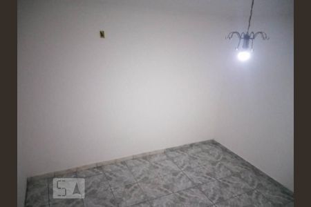 Sala de casa para alugar com 2 quartos, 90m² em Vila Divina Pastora, São Paulo