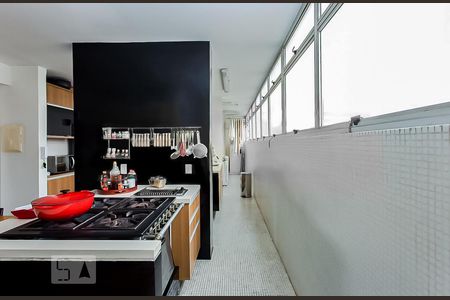 Cozinha de apartamento à venda com 3 quartos, 203m² em Consolação, São Paulo
