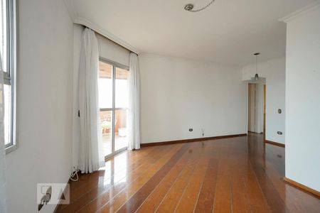 Sala de apartamento para alugar com 3 quartos, 100m² em Mooca, São Paulo