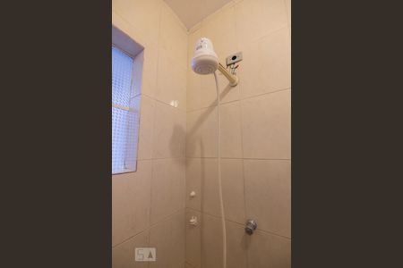 Banheiro de casa para alugar com 1 quarto, 55m² em Alto da Lapa, São Paulo