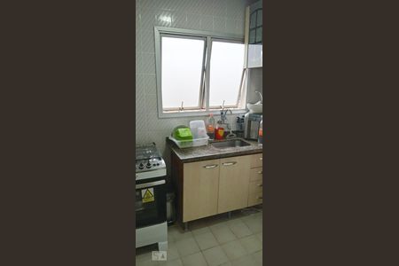 Cozinha de apartamento para alugar com 1 quarto, 40m² em Campos Elíseos, São Paulo