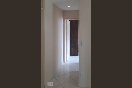 Corredor de apartamento para alugar com 2 quartos, 70m² em Vila Isabel, Rio de Janeiro