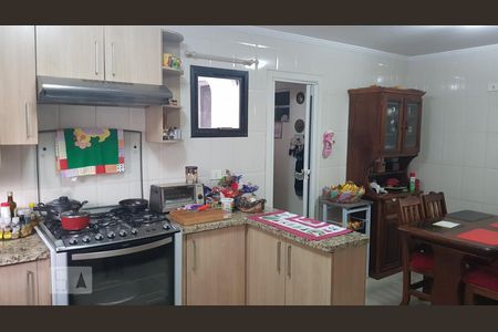 Cozinha de apartamento para alugar com 4 quartos, 184m² em Vila Andrade, São Paulo
