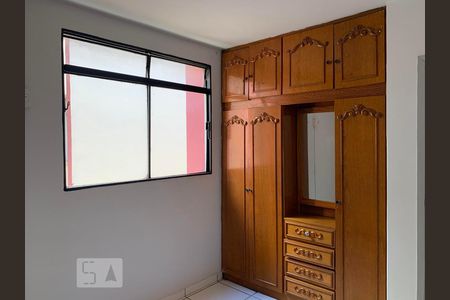 Quarto 2 de apartamento para alugar com 2 quartos, 50m² em Setor Pedro Ludovico, Goiânia