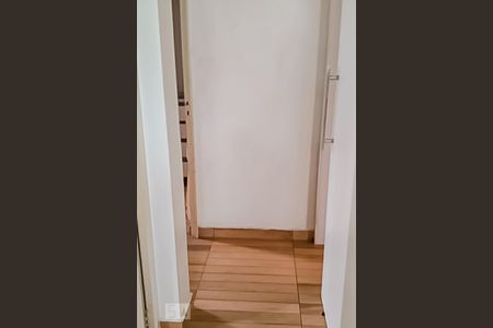 Corredor de apartamento à venda com 2 quartos, 50m² em Jardim Valéria, Guarulhos