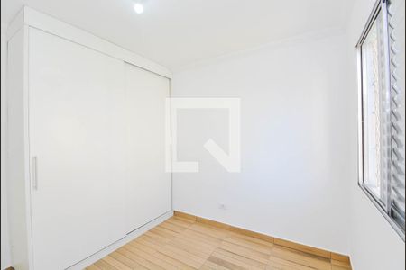 Quarto 2 de apartamento para alugar com 2 quartos, 50m² em Jardim Valéria, Guarulhos