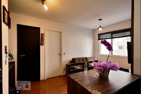 Sala de apartamento para alugar com 1 quarto, 32m² em Água Branca, São Paulo